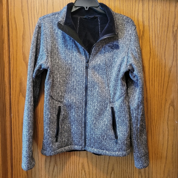 North Face jacket, size small - Picture 1 of 7